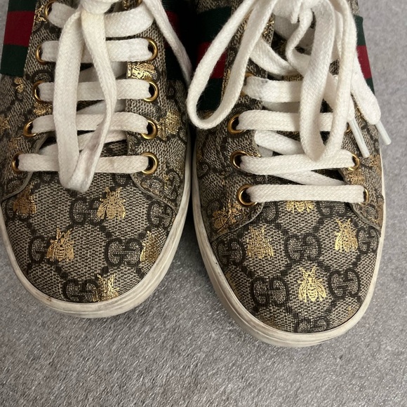 [ITL35.5/US5.5]Gucci Beige Monogram Sneakers with Red Green Accents Authentic - Picture 7 of 10